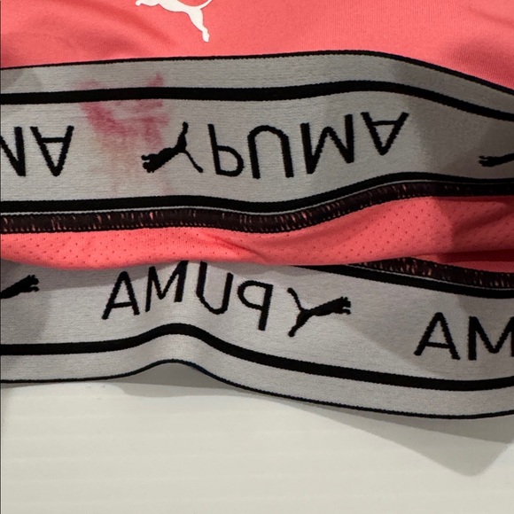 PUMA Coral Sports Bra with Black Band Size Small NWT - Picture 5 of 6